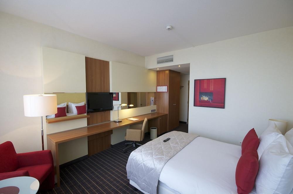 Crowne Plaza Antwerp photo 3