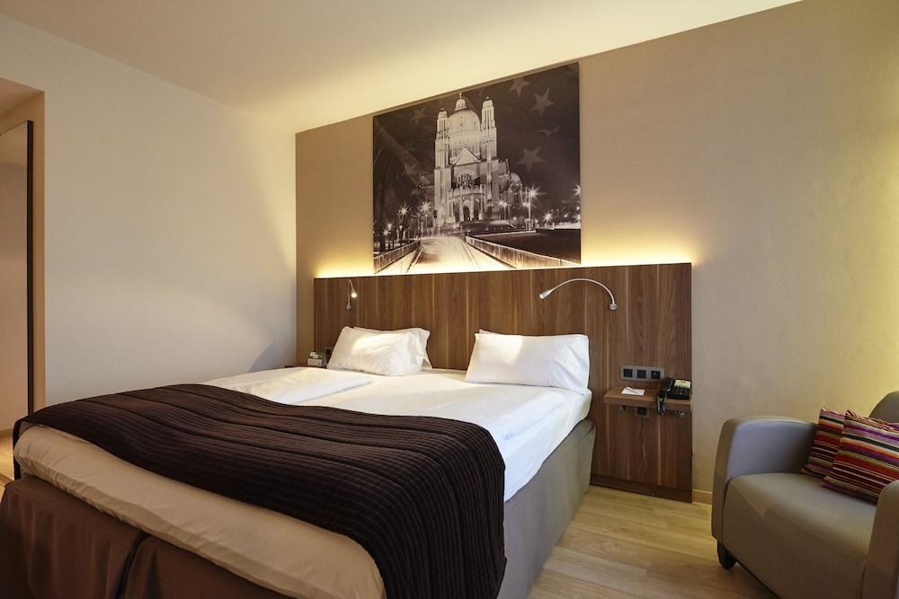 Holiday Inn Brussels Schuman photo 4