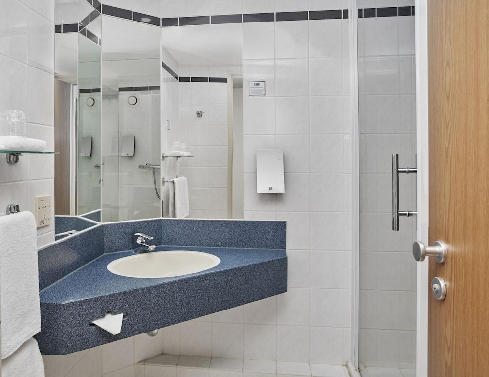 Holiday Inn Express Mechelen City Centre photo 4