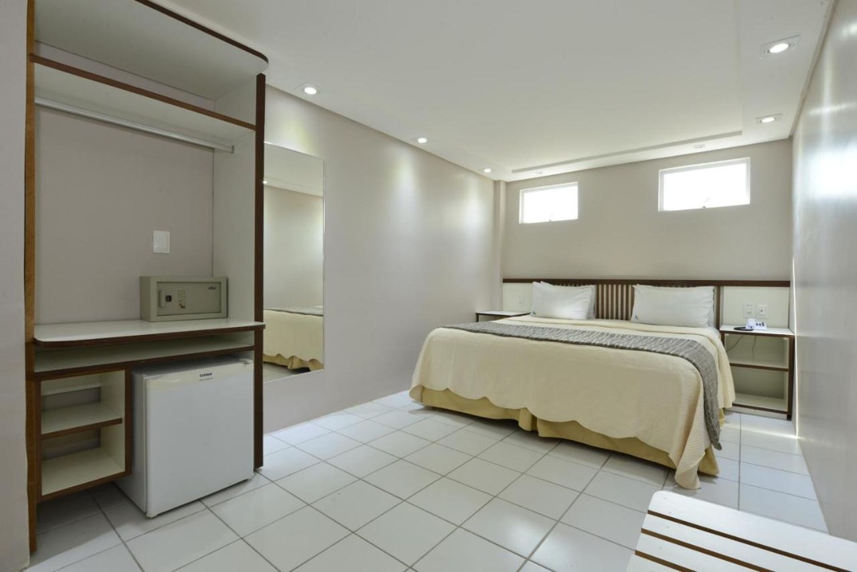SAMBURÁ PRAIA HOTEL
