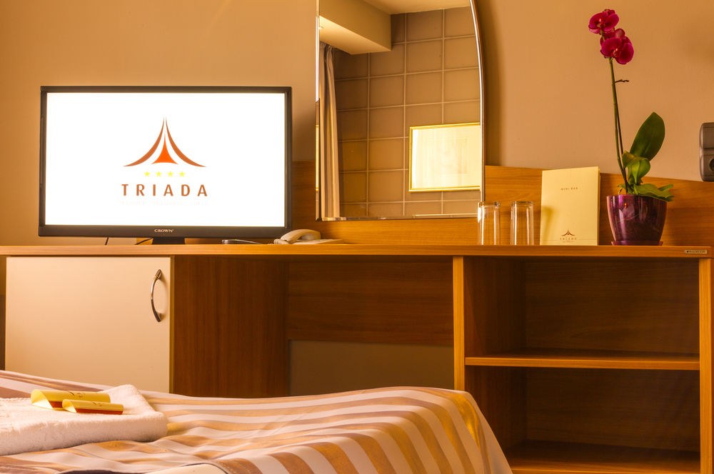 Triada