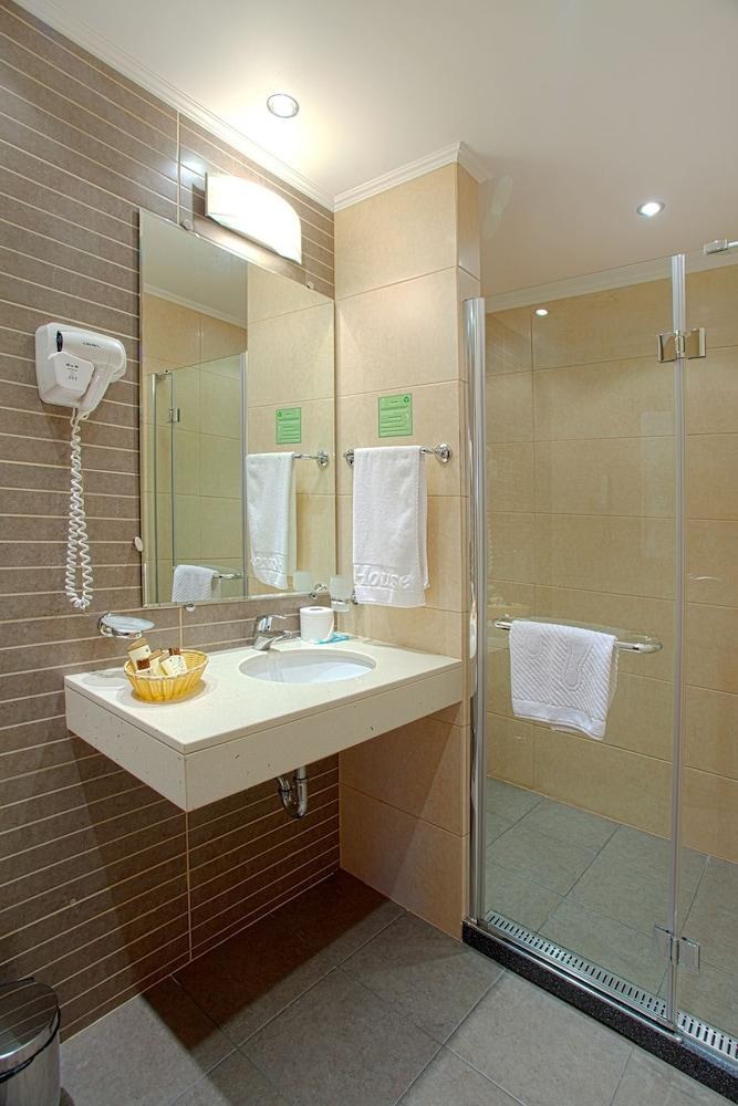 ZOO Hotel Sofia photo 4