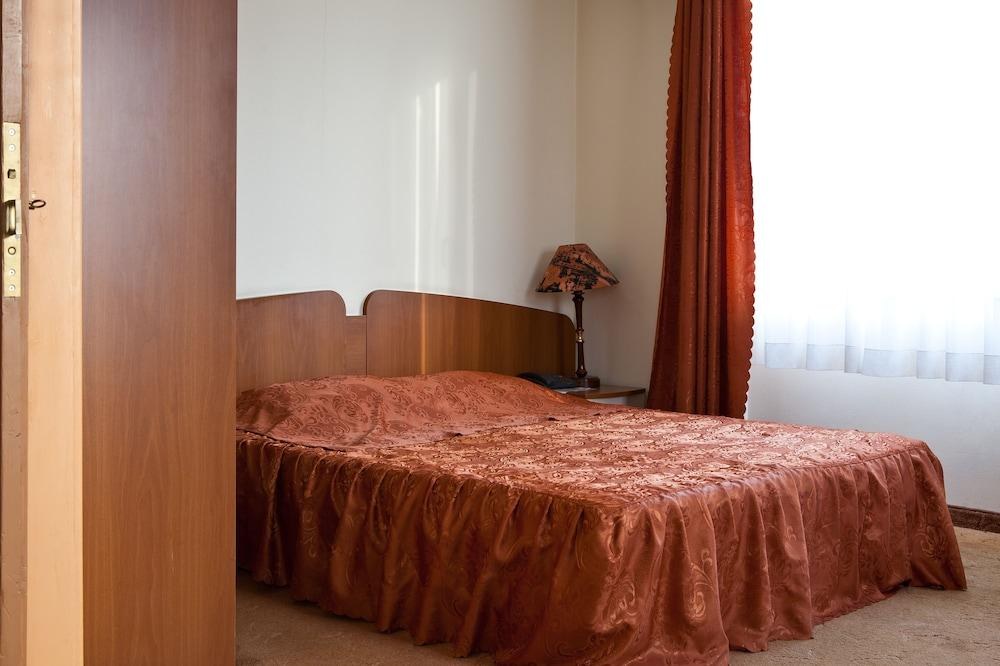 Slavyanska Beseda photo 4