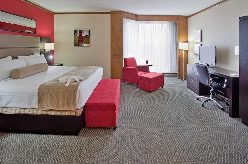 Wyndham Gatineau-Ottawa & Conference Centre photo 2