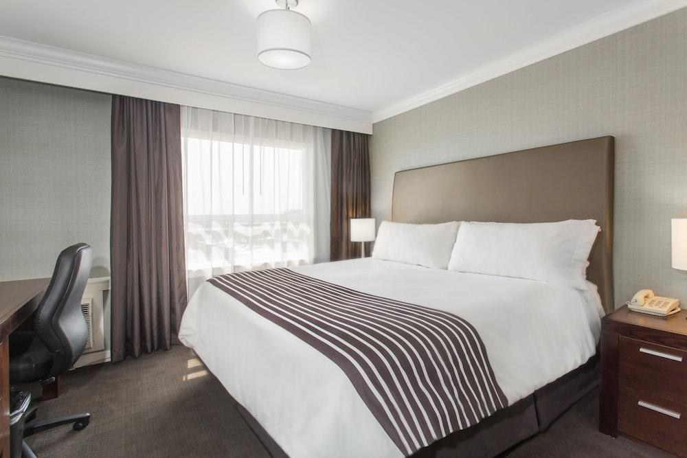 Sandman Hotel Red Deer photo 2