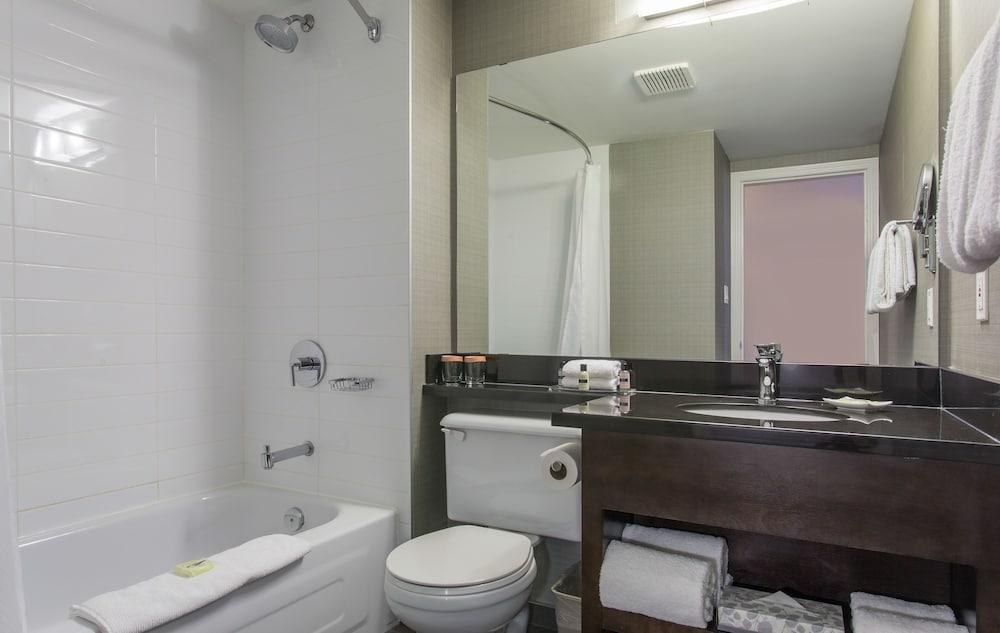 Sandman Hotel Red Deer photo 3