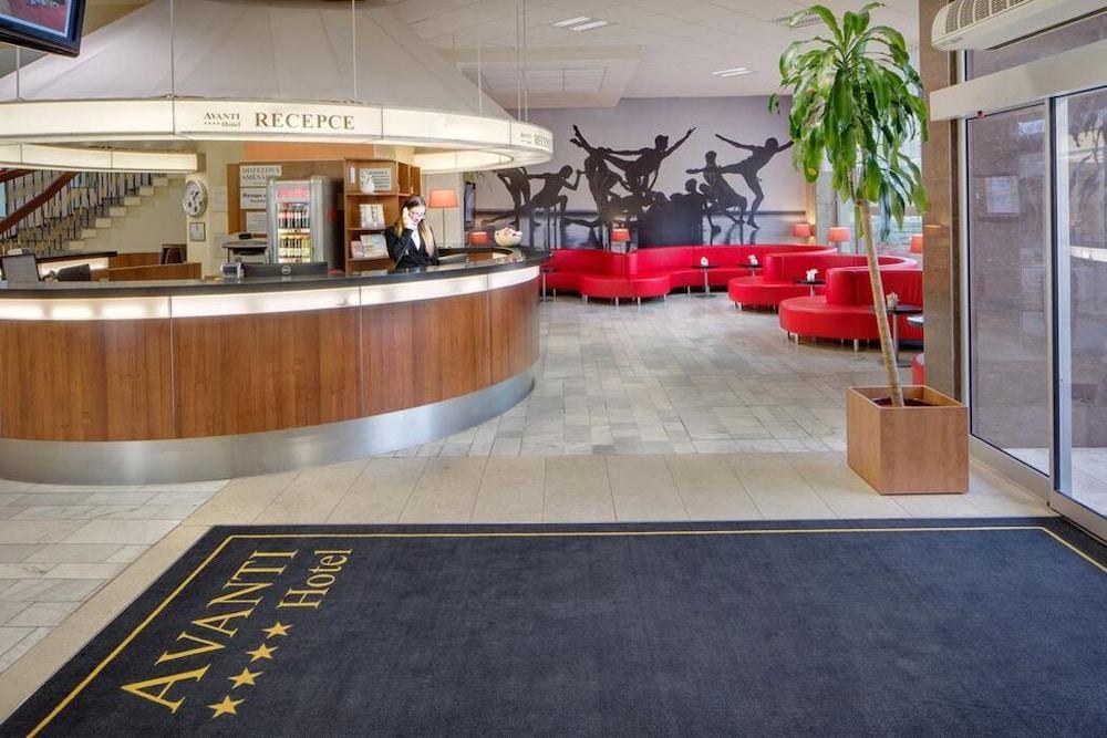 Avanti Hotel photo 4