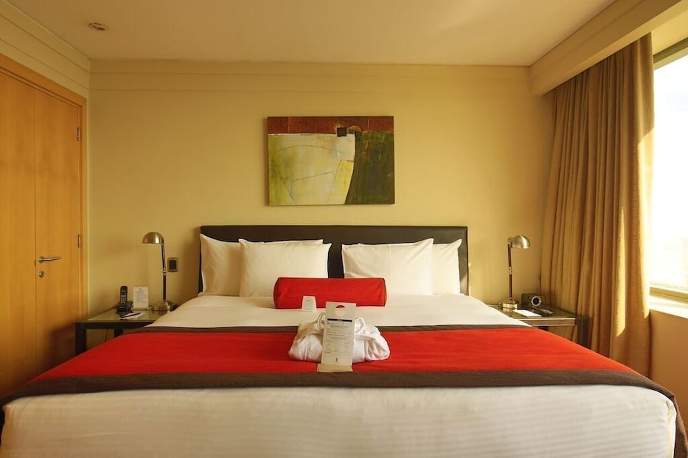 Boulevard Suites
