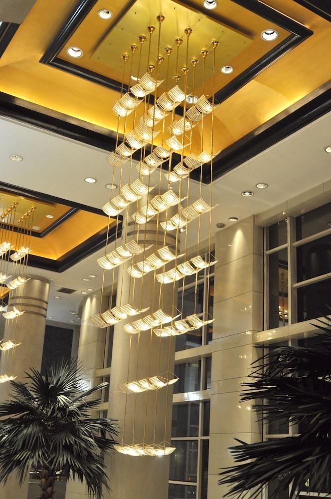 Landison Plaza International Hotel Zhejiang photo 2