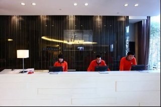HANGZHOU HAIWAIHAI HOLIDAY HOTEL photo 2