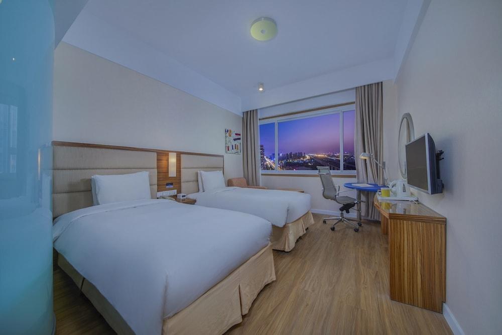 Holiday Inn Express South Hefei photo 4