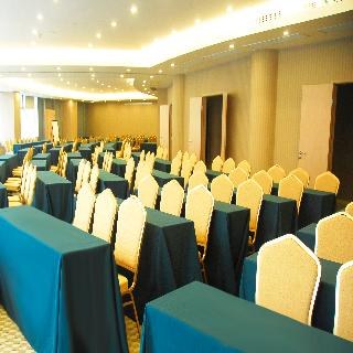 Days Inn by Wyndham Guangzhou photo 2