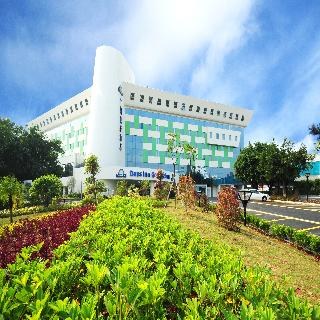 Days Inn by Wyndham Guangzhou photo 4