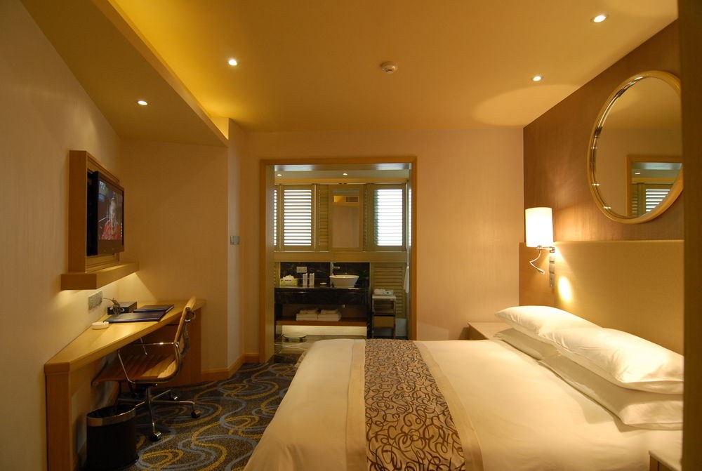 Ocean Hotel photo 1
