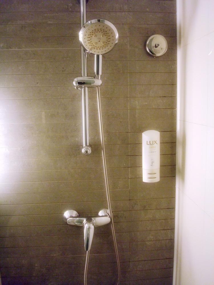 Holiday Inn Express Putuo Shanghai photo 2