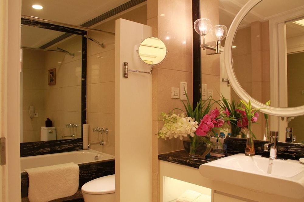 Central Hotel Shanghai photo 2