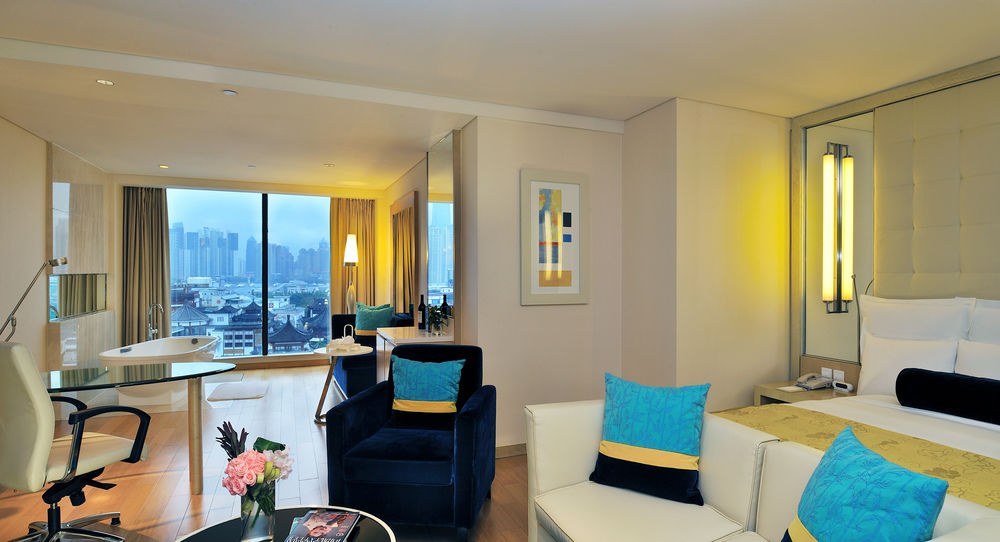 RENAISSANCE SHANGHAI YU GARDEN HOTEL photo 3