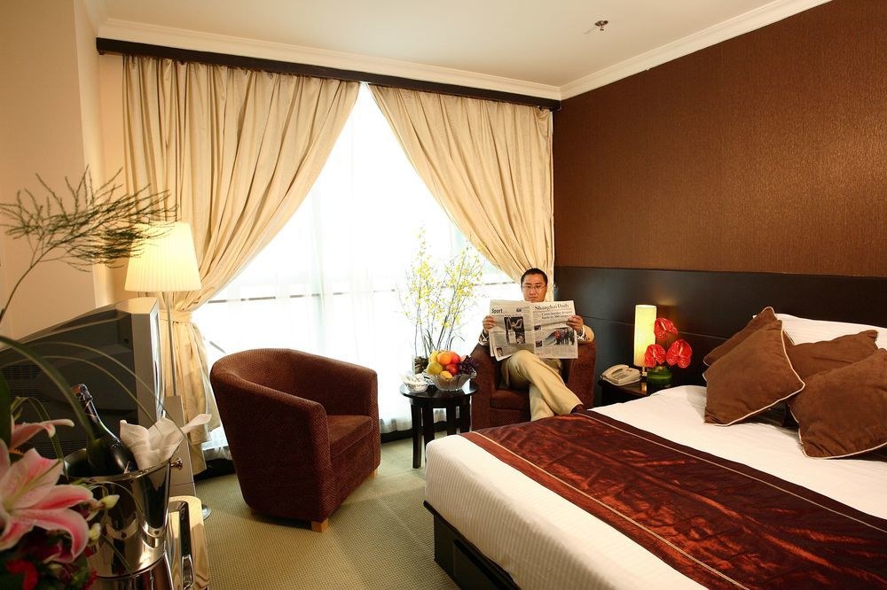 Magnificent International Hotel photo 1