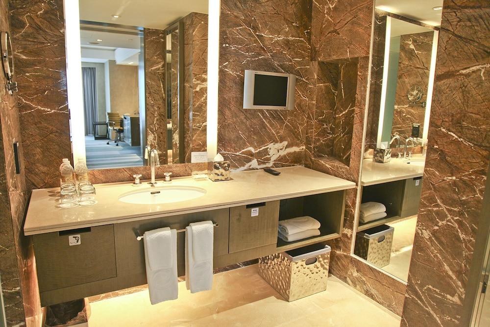 The Eton Hotel Shanghai photo 2