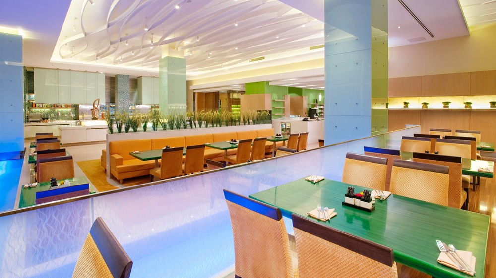 Holiday Inn Pudong photo 1