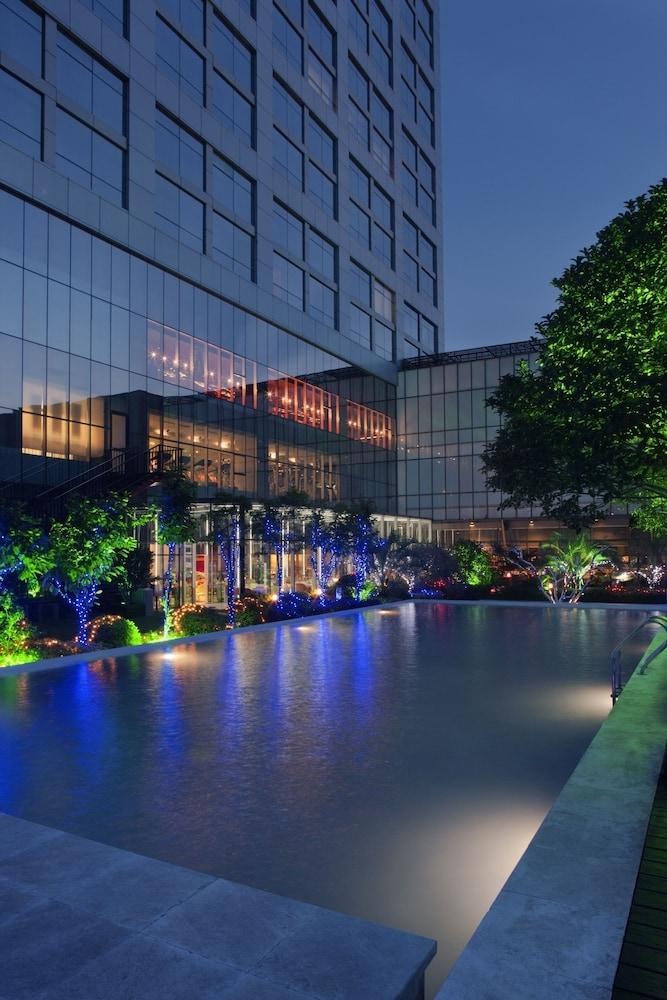 Grand Mercure Shanghai Century Park photo 2