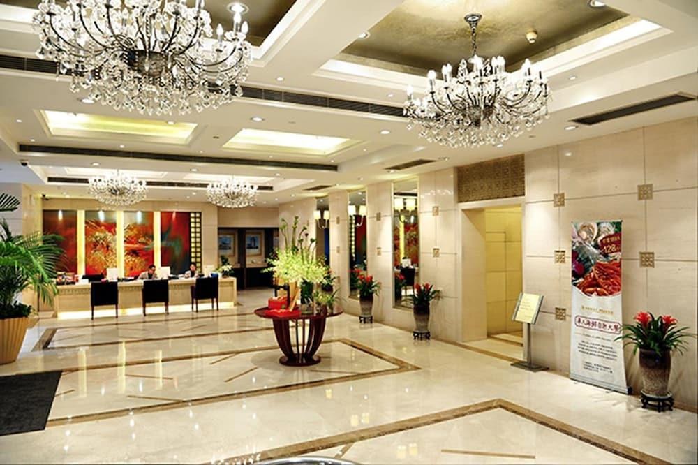 Howard Johnson Huaihai Hotel Shanghai photo 4