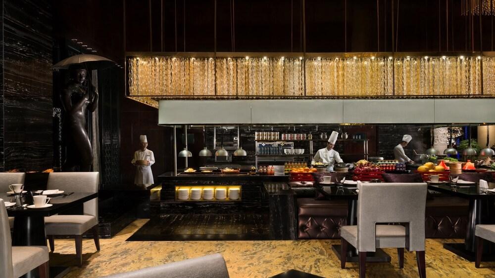 InterContinental Shanghai Jing'An photo 2