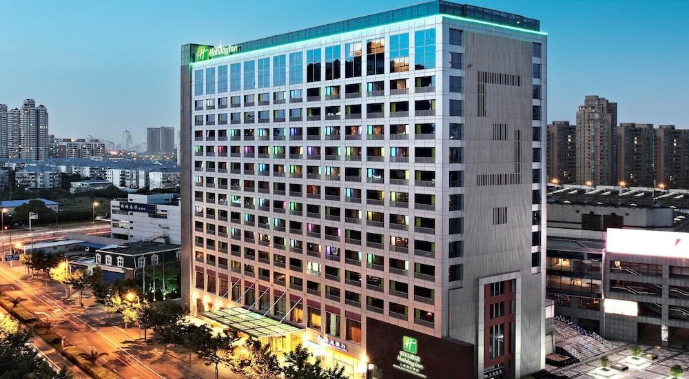 Holiday Inn Shanghai Pudong Nanpu photo 2