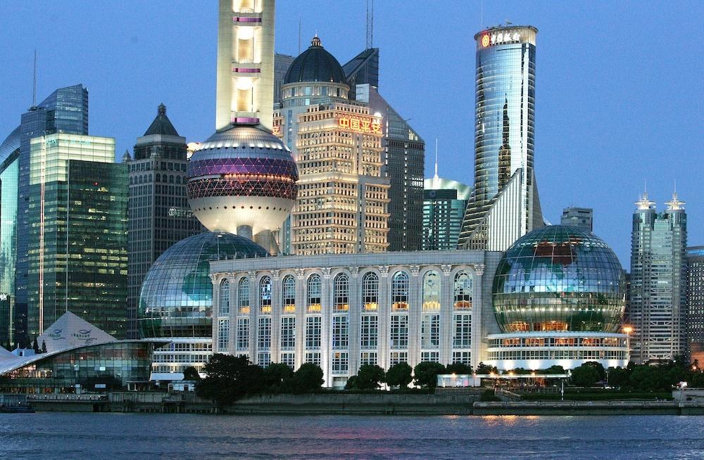 Oriental Riverside Hotel Shanghai photo 2