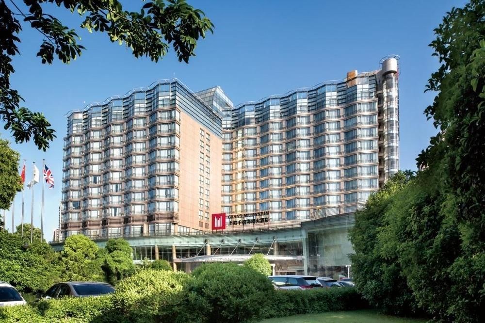 Grand Millennium Shanghai HongQiao photo 1