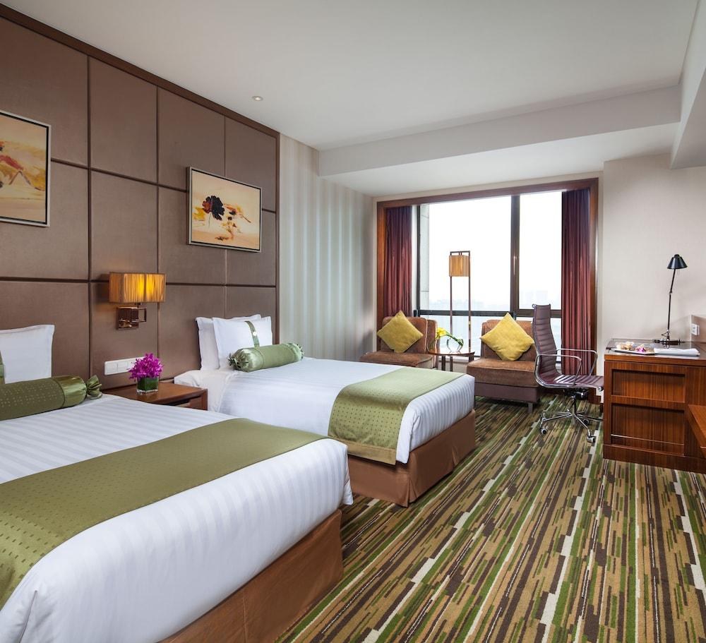Crowne Plaza Shanghai Jinxiu photo 2