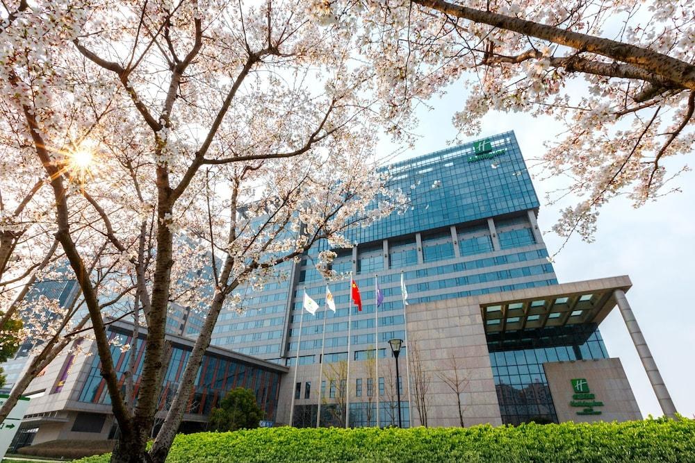 Holiday Inn Shanghai Hongqiao West photo 2