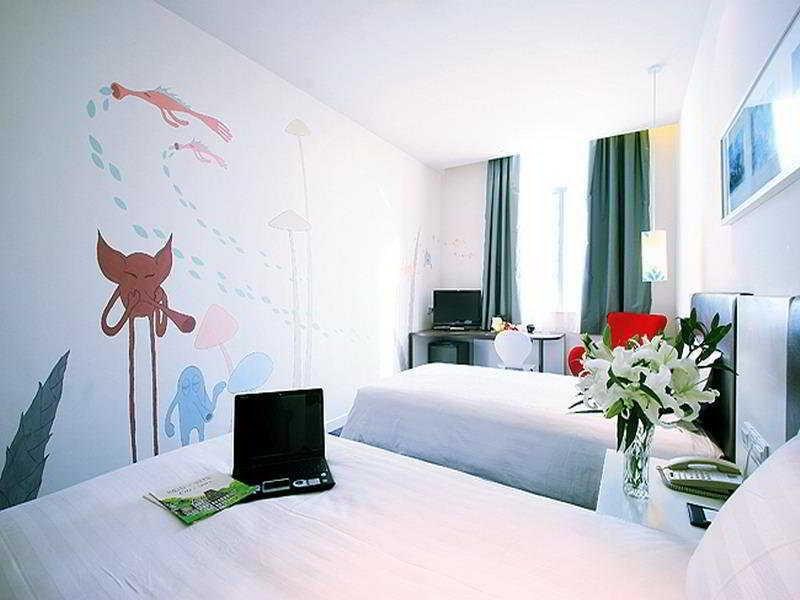 City Inn OCT Loft photo 2