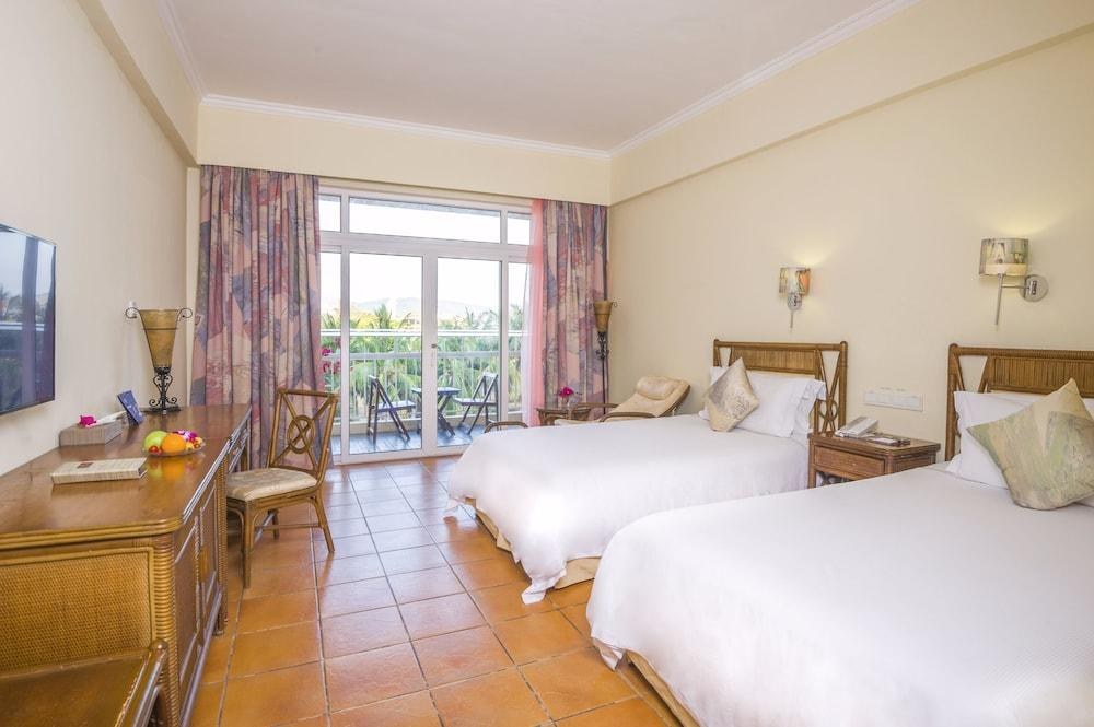 Resort Golden Palm photo 3