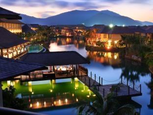 Yalong Bay Villas & SPA photo 1