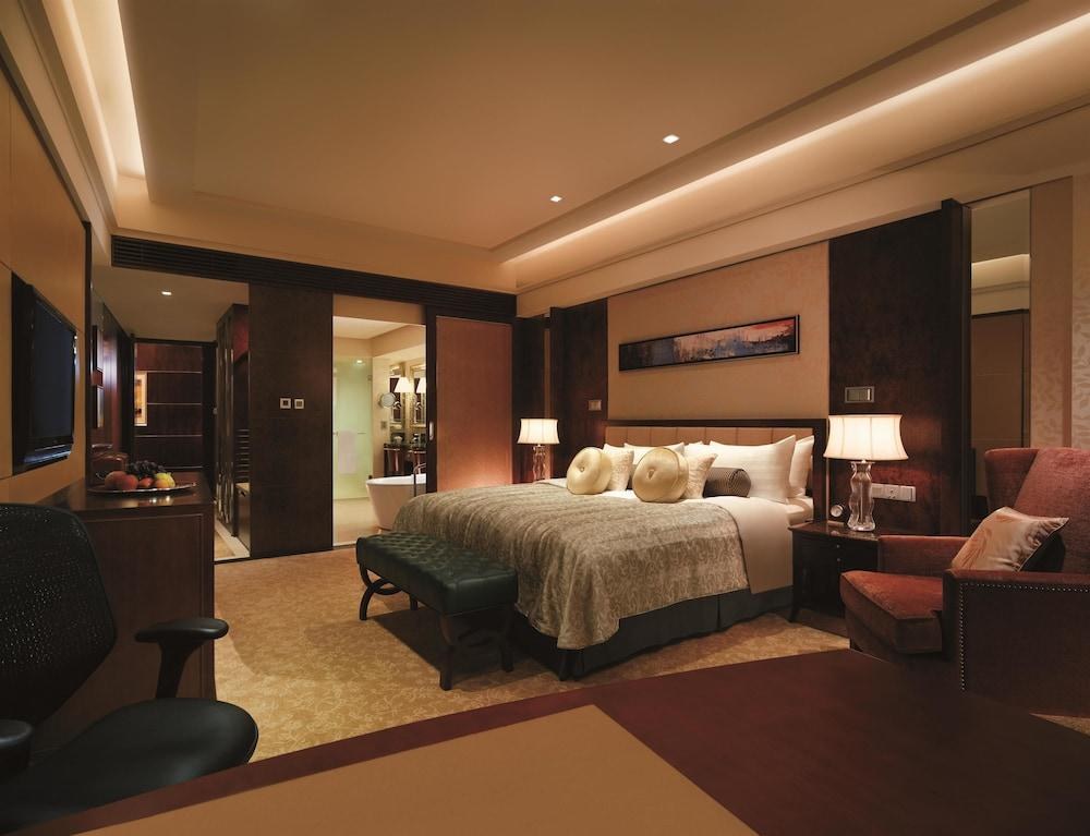 Shangri-la Qingdao photo 2