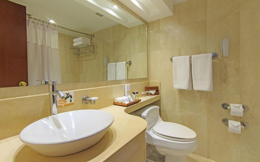 Hotel Torre Monserrate photo 3