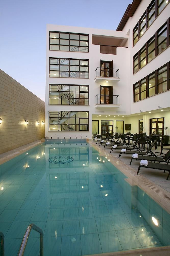 ROYIATIKO HOTEL photo 4