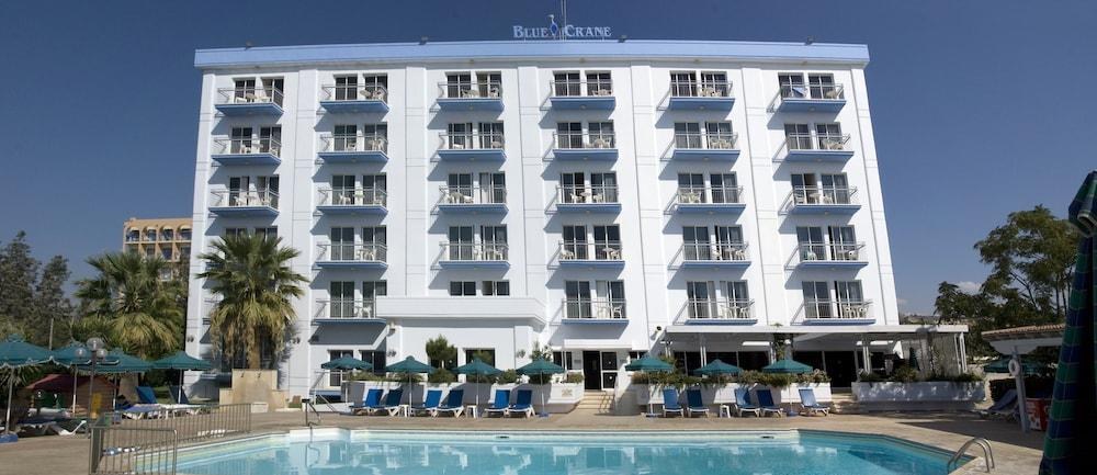 BLUE CRANE HOTEL APTS photo 4