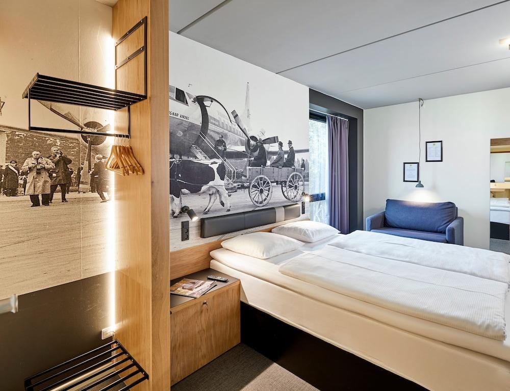 Airport Hotel Billund photo 2