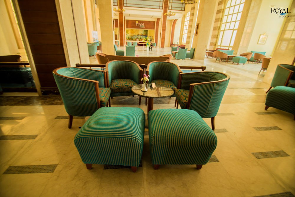 Royal Lagoons Resort & Aqua Park Families and Couples Only