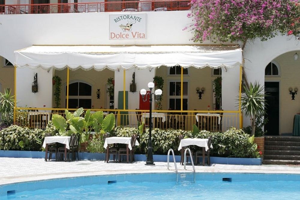 Empire Hotel Aqua Park