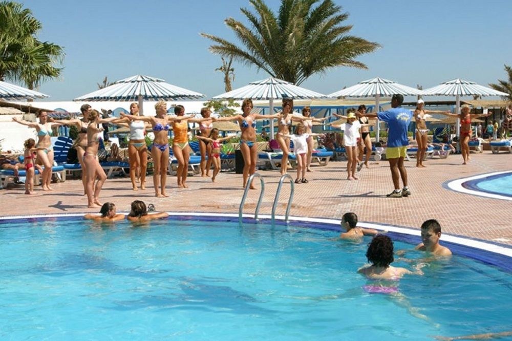 Empire Hotel Aqua Park photo 3