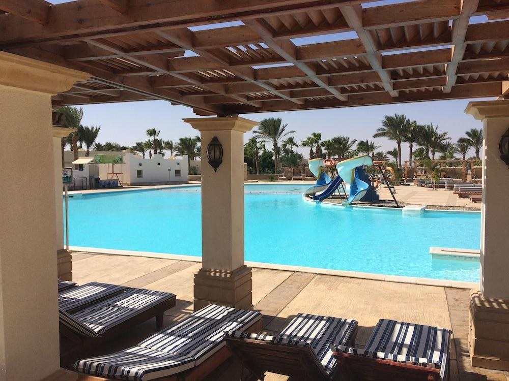 Coral Beach Resort Hurghada photo 2