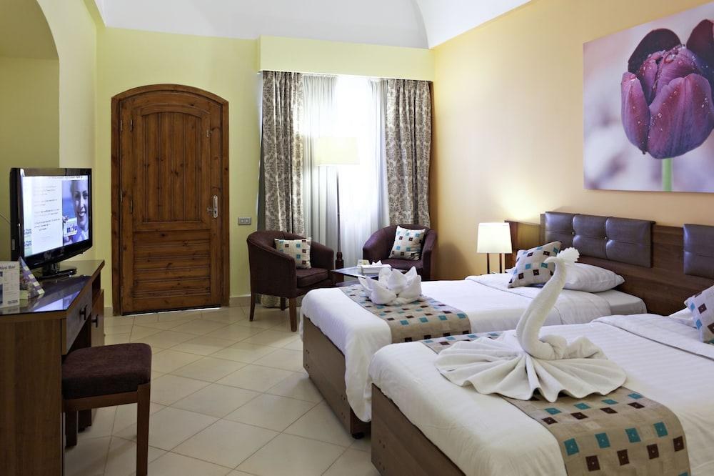 The Three Corners Rihana Resort photo 2