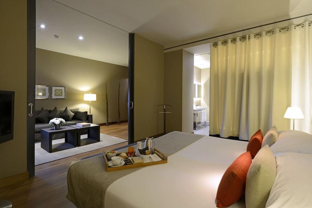 Grand Hotel Central photo 4