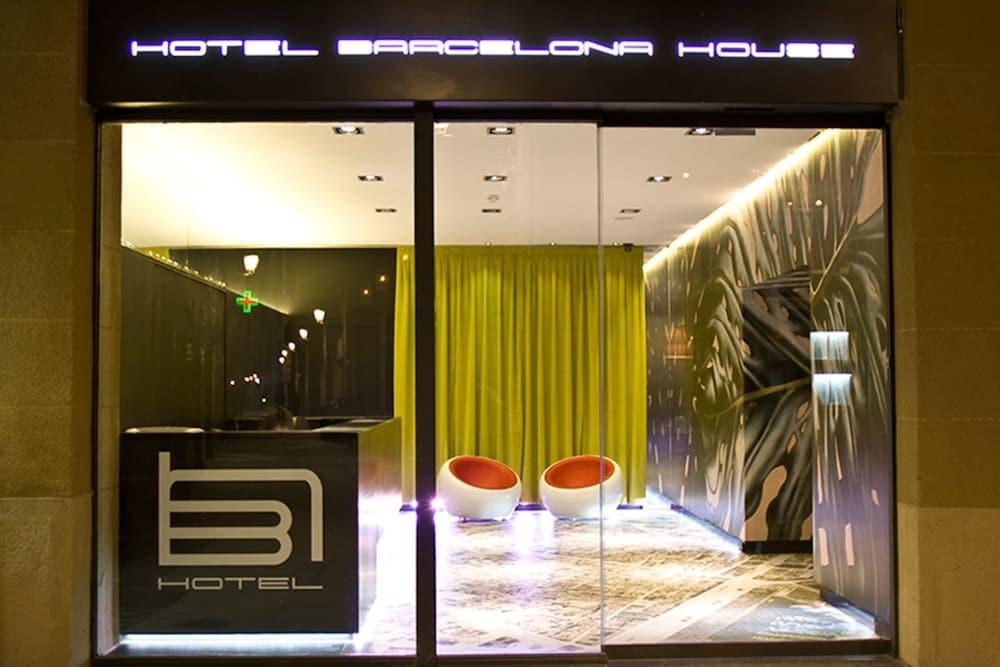 Barcelona House photo 4