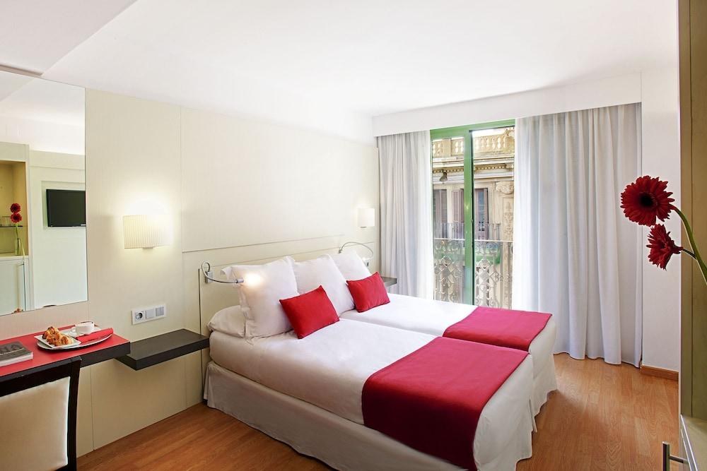 Grupotel Gravina photo 4