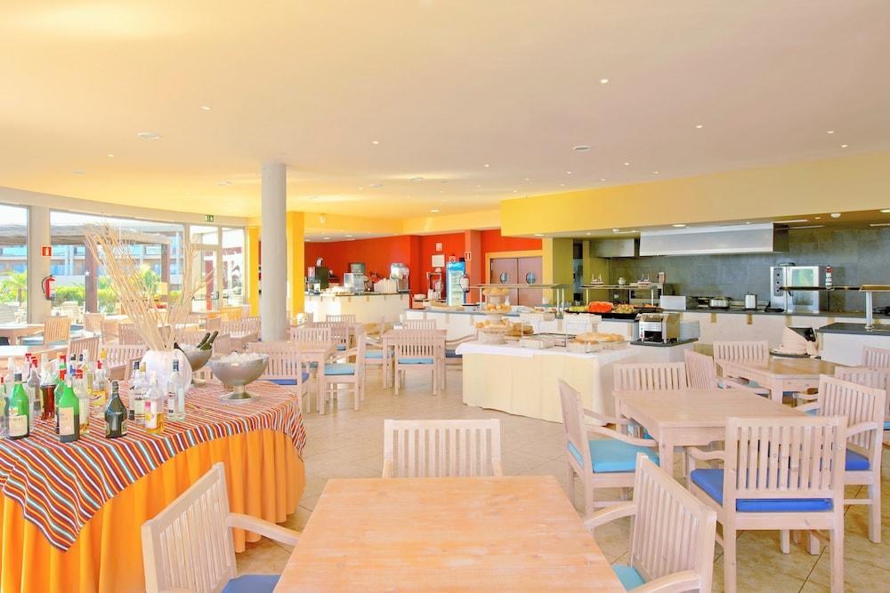 IBEROSTAR PLAYA GAVIOTAS PARK photo 4