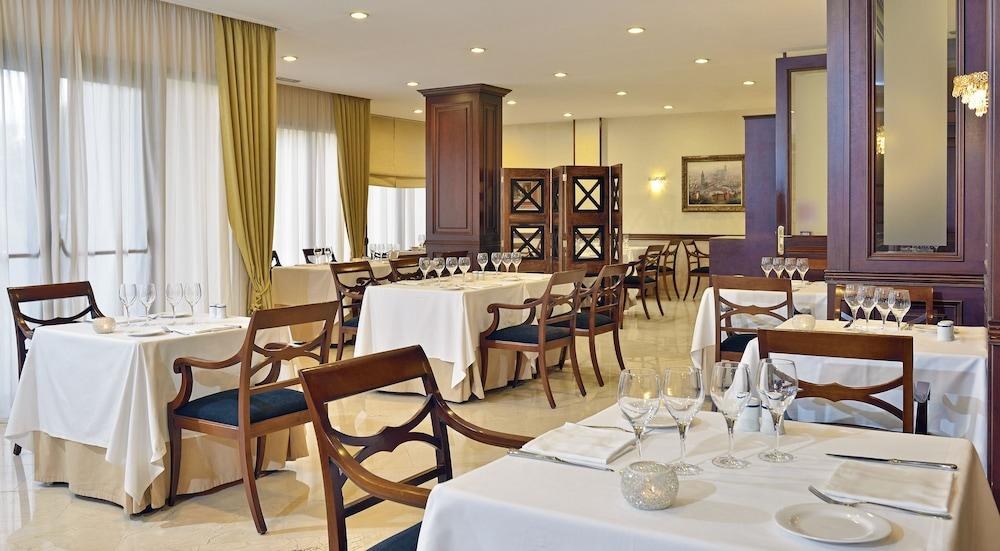 Best Western Premier CMC Girona photo 4
